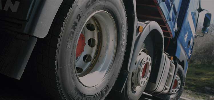 sin Permitirse Hazme Consejos para comprar neumáticos para camiones | Sertrans